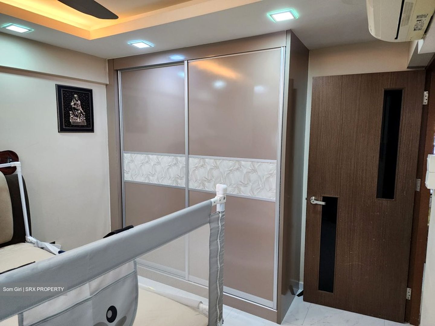 Blk 241 Jurong East Street 24 (Jurong East), HDB 3 Rooms #599816971